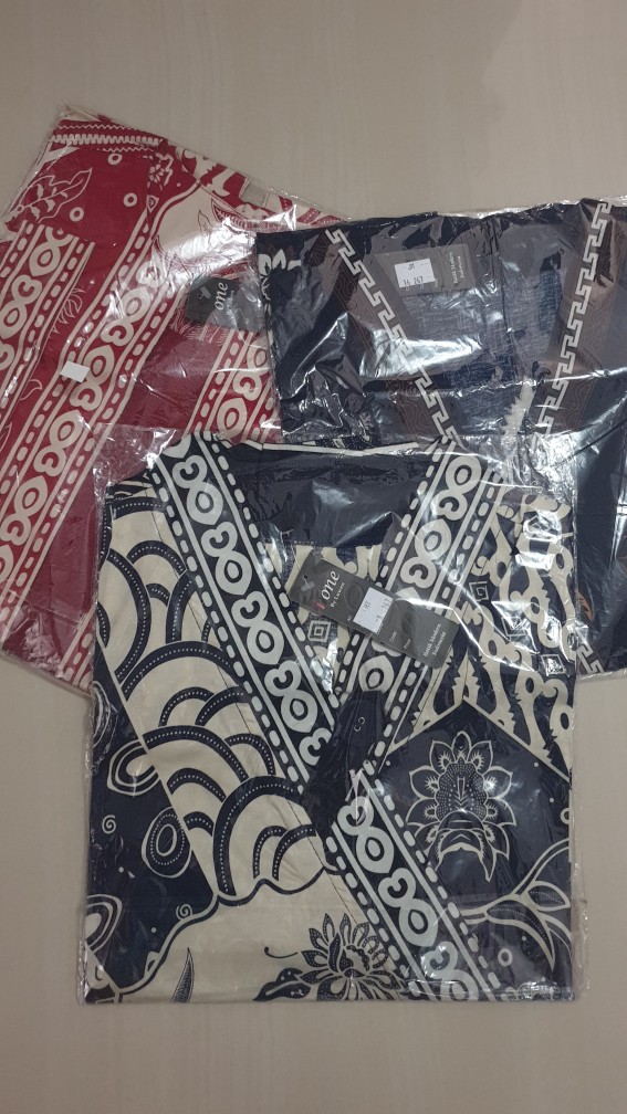 Hanoi - Busan Blouse Batik Wanita