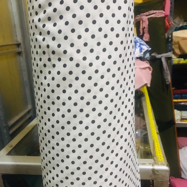 Kain Wollpeach polkadot motif wolfis meteran