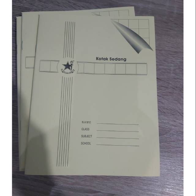 

Buku tulis kotak sedang bintang obor
