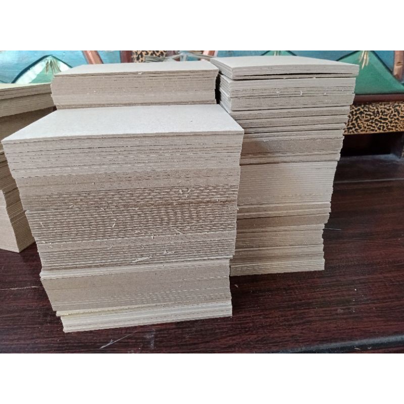 

20 LEMBAR A6(10.5x14.8 NO 40) KARTON HARD BOARD/GREY BOARD/YELLOW BOARD