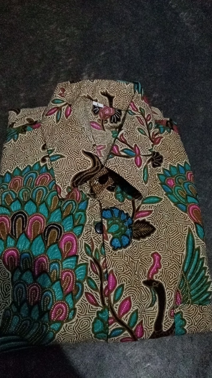 Kemeja Lengan Pendek Cowok