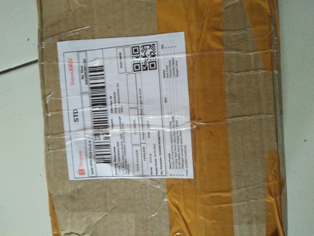 So Klin Rapika Pelicin Pakaian Pouch 400ml