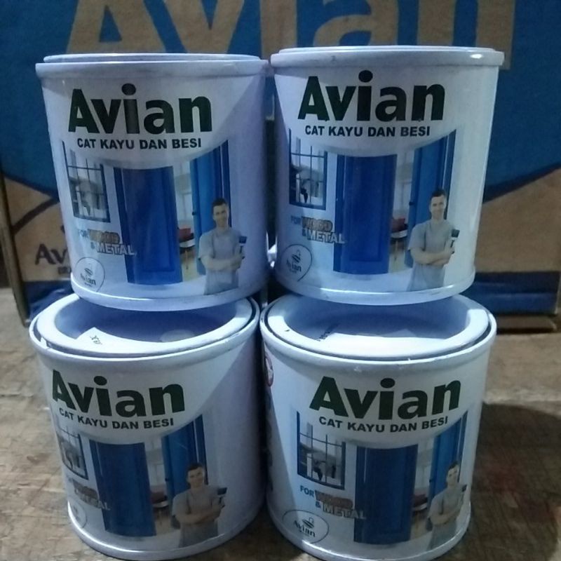 

Avian Cat Minyak Kayu dan Besi 100 cc