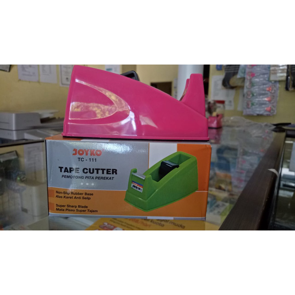 

Tape Cutter Joyko TC-111 - Tape Dispenser Tempat Isolasi Kecil