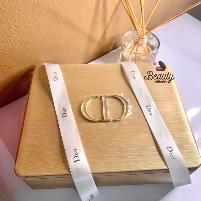 Dior prestige pouch/vanity case original