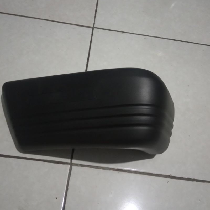 kupingan bumper belakang kijang rover