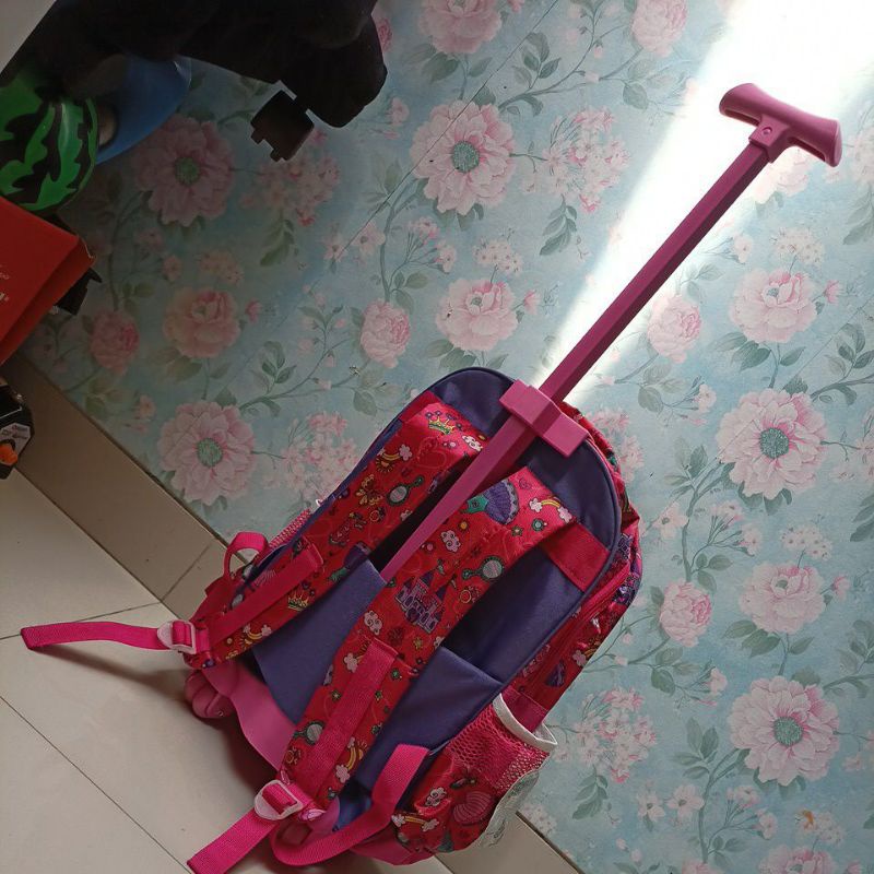 TAS TROLLY IMPORT SHOPKINS