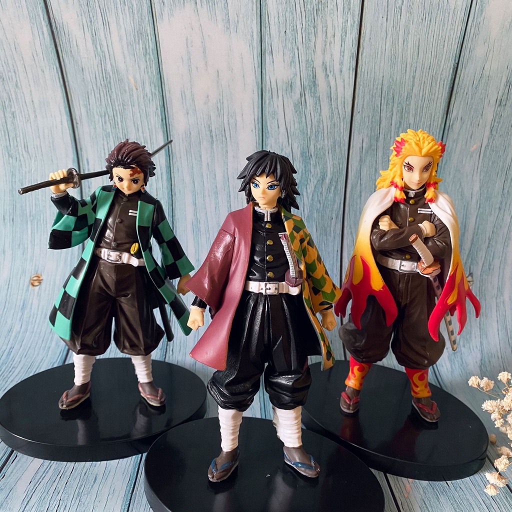 Anime Demon Slayer Figure Kimetsu No Yaiba model Giyuu Zenitsu Rengoku Nezuko Tanjirou Figurine Mainan Dekorasi