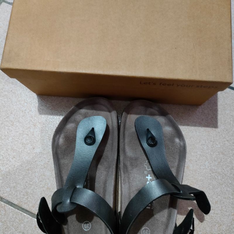 Sandal MyFeet F5 Grey size 39 sandal kesehatan bukan birkenstock
