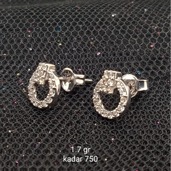 Anting Emas 17K - 1.7 gr Kadar 750 - 1122