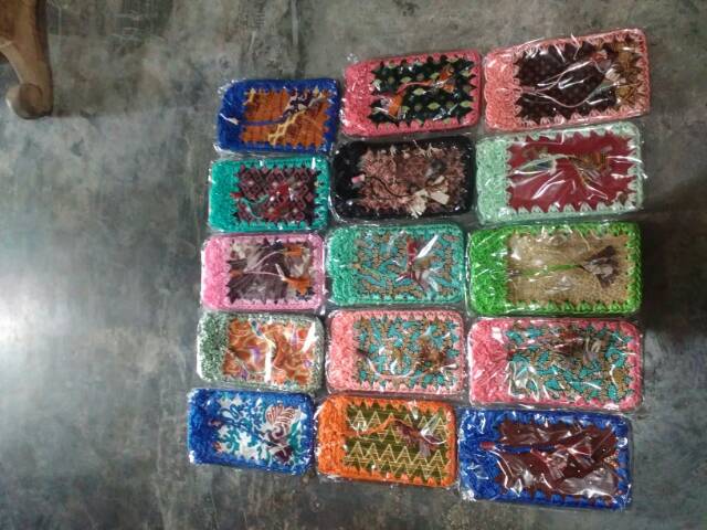 TERMURAH! Tas Rajut Batik Mini Selempang Cocok untuk Tempat HP ukuran kecil/ Souvenir Cantik Jogja