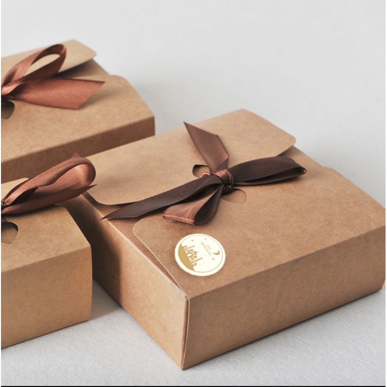 

Wish Box / Packaging Mukenah Kain Lebaran / Kotak Cookies Ramadhan