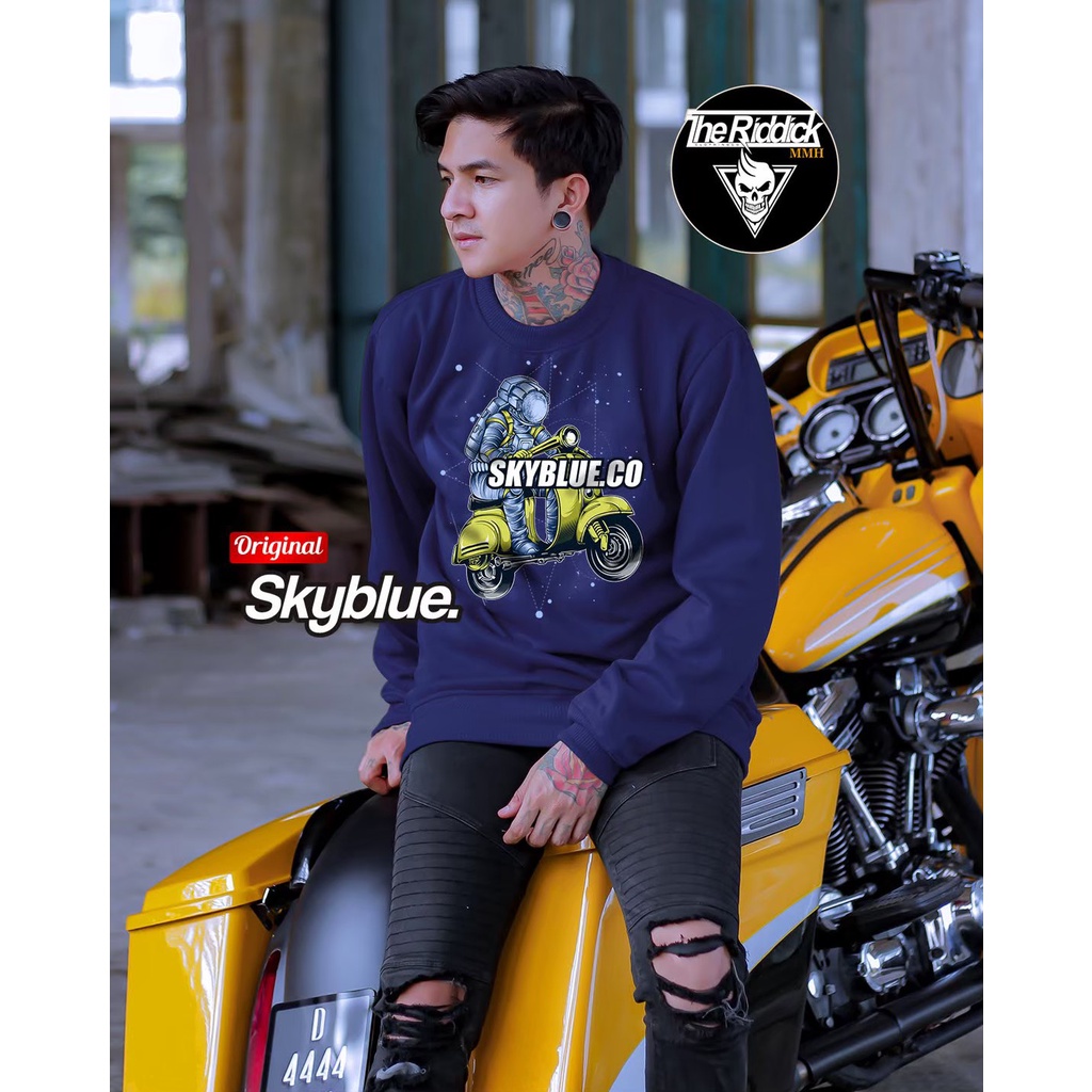 CREWNECK SKYBLUE ORIGINAL DISTRO BANDUNG/CREWNECK VESPA SKYBLUE.CO/SWEATSHIRT PRIA