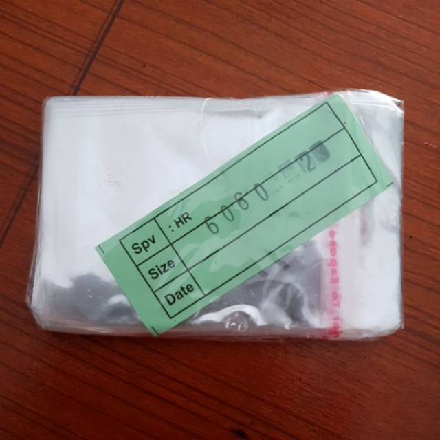 

Plastik OPP Lem 06x06 cm