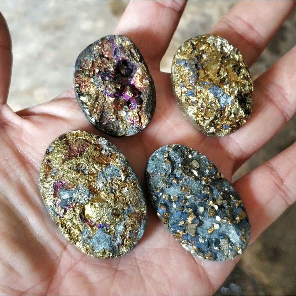 Natural Batu Akik Rainbow Pyrite Motif Art