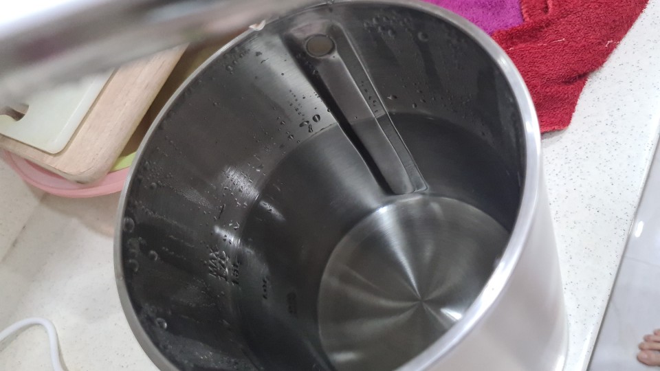 Sharp Double Wall Electric Kettle Ekj-177 / Teko Kettle Listrik