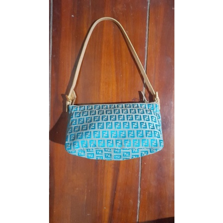 FENDI BAGUETTE PRELOVED