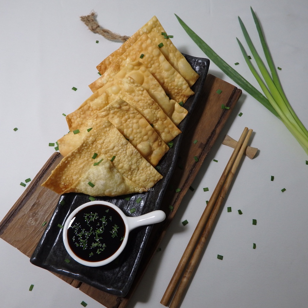 

Siomaiku Pangsit Goreng Frozen Vacuum Saus Cuko
