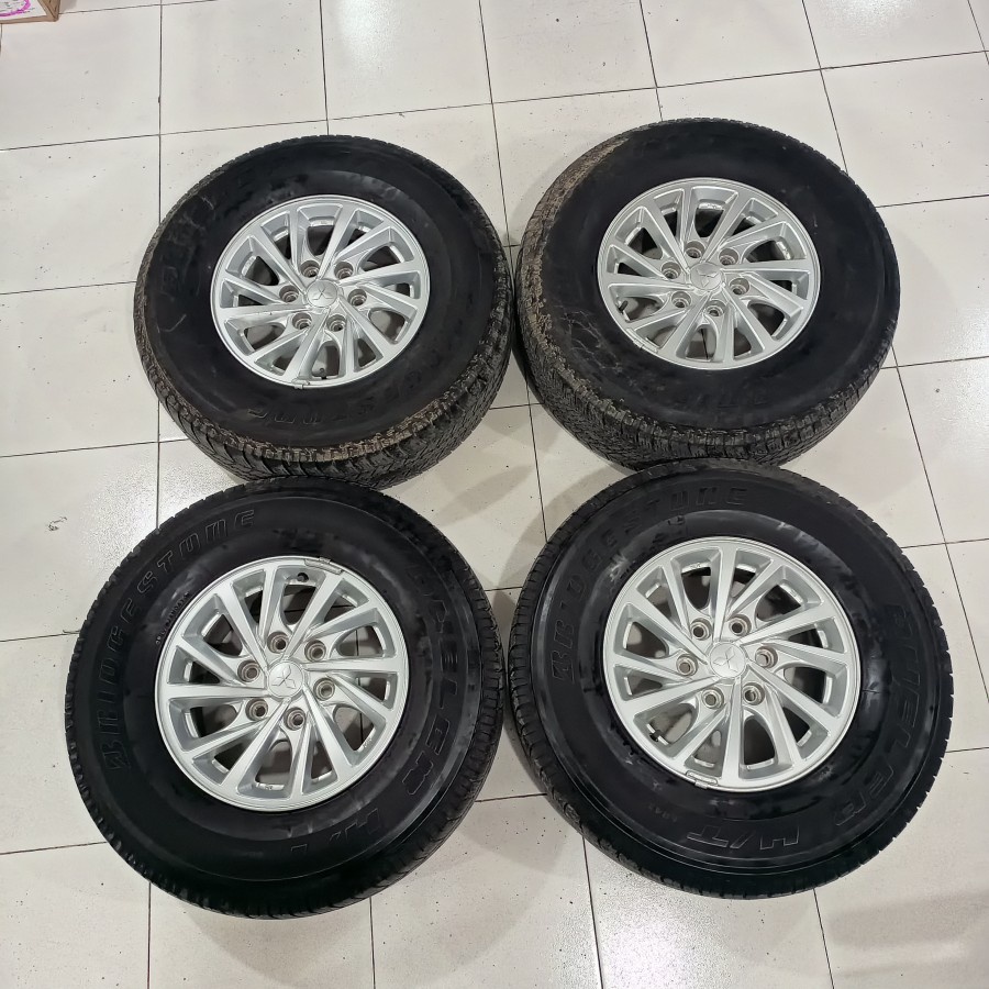 Velg Mobil Bekas Murah Original STD PAJERO SPORT Ring 16X7 6X139+BAN