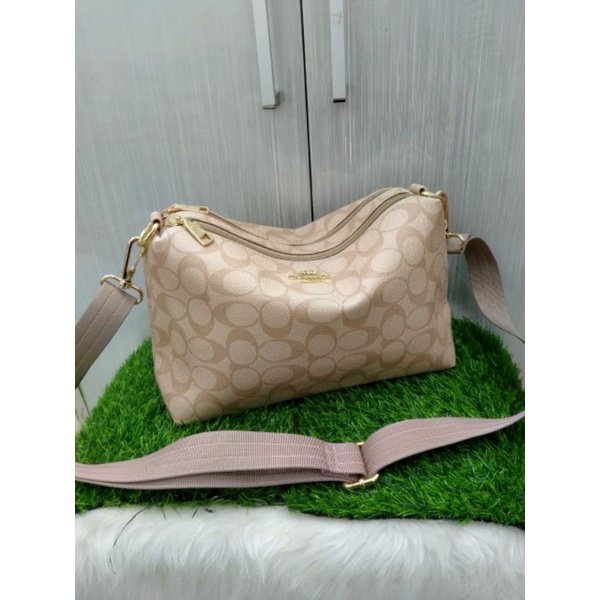 tas fashion selempang 2ruang coach co 2238,coach Slingbag 2 ruang