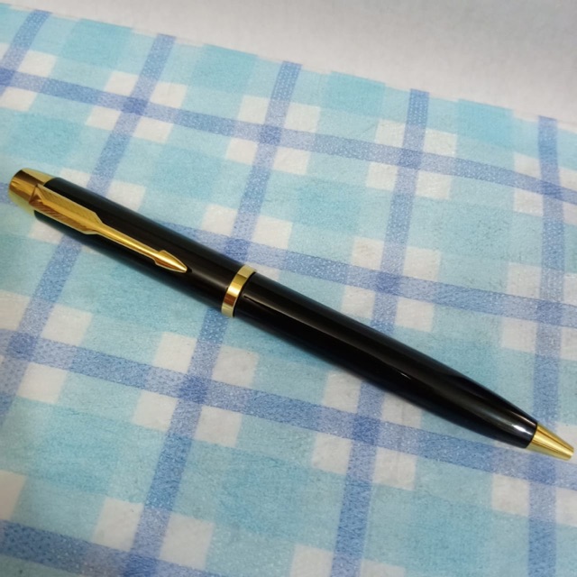 

Pulpen CUSTOM GRAFIR tw 250 black list gold