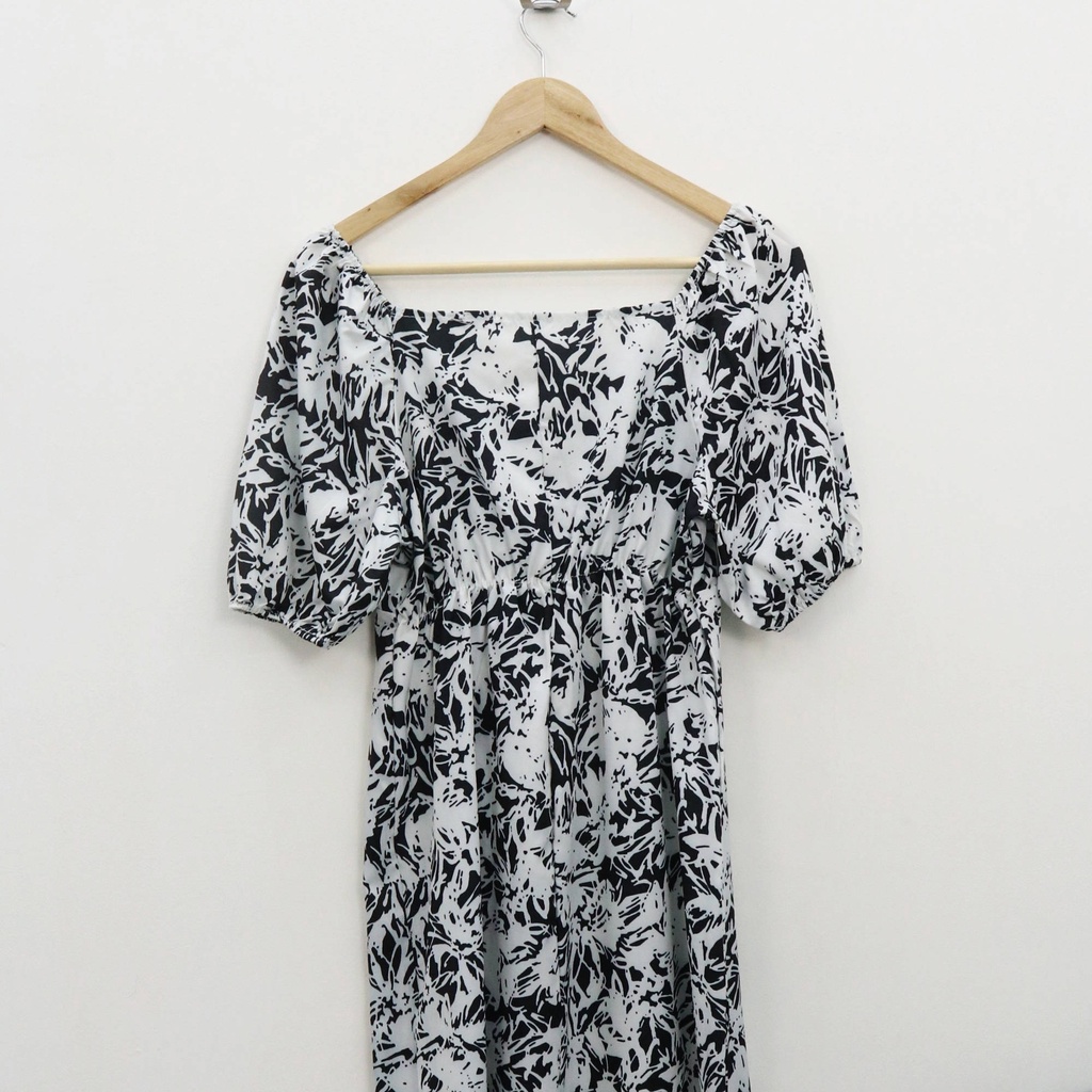 Rahen flow dress - Thejanclothes