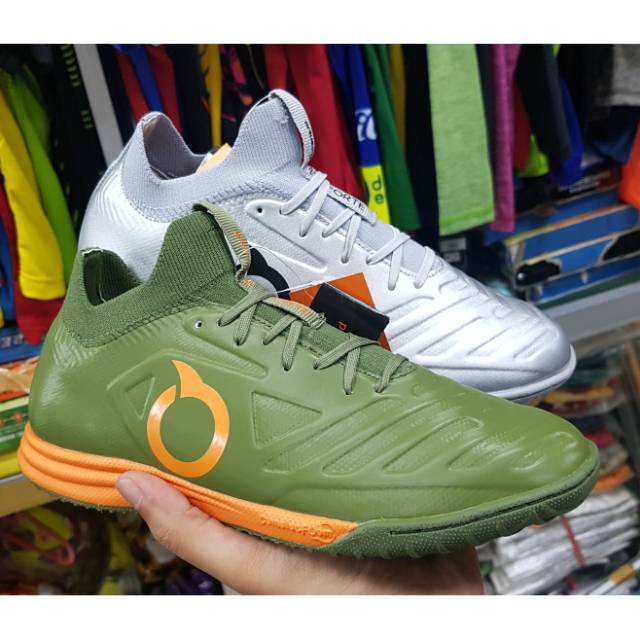 sepatu futsal ortus eight original Forte Valkyrie In Green Military Silver Black