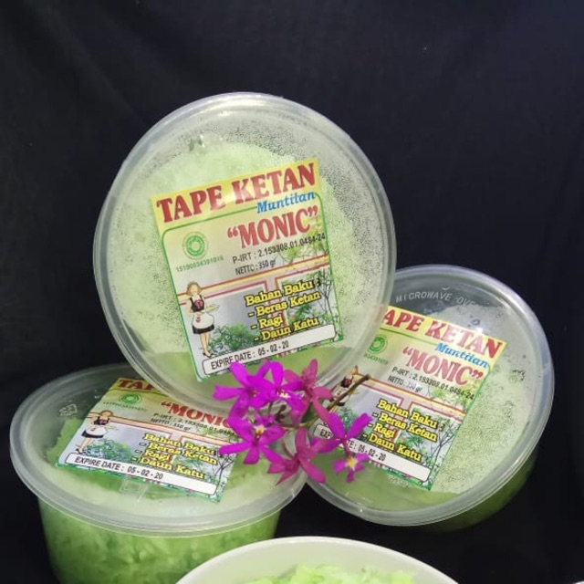 

Tape Ketan ‘Monic’
