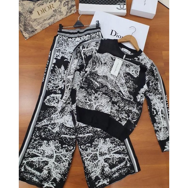 PAKAIAN WANITA CD TIGER KNIT SET