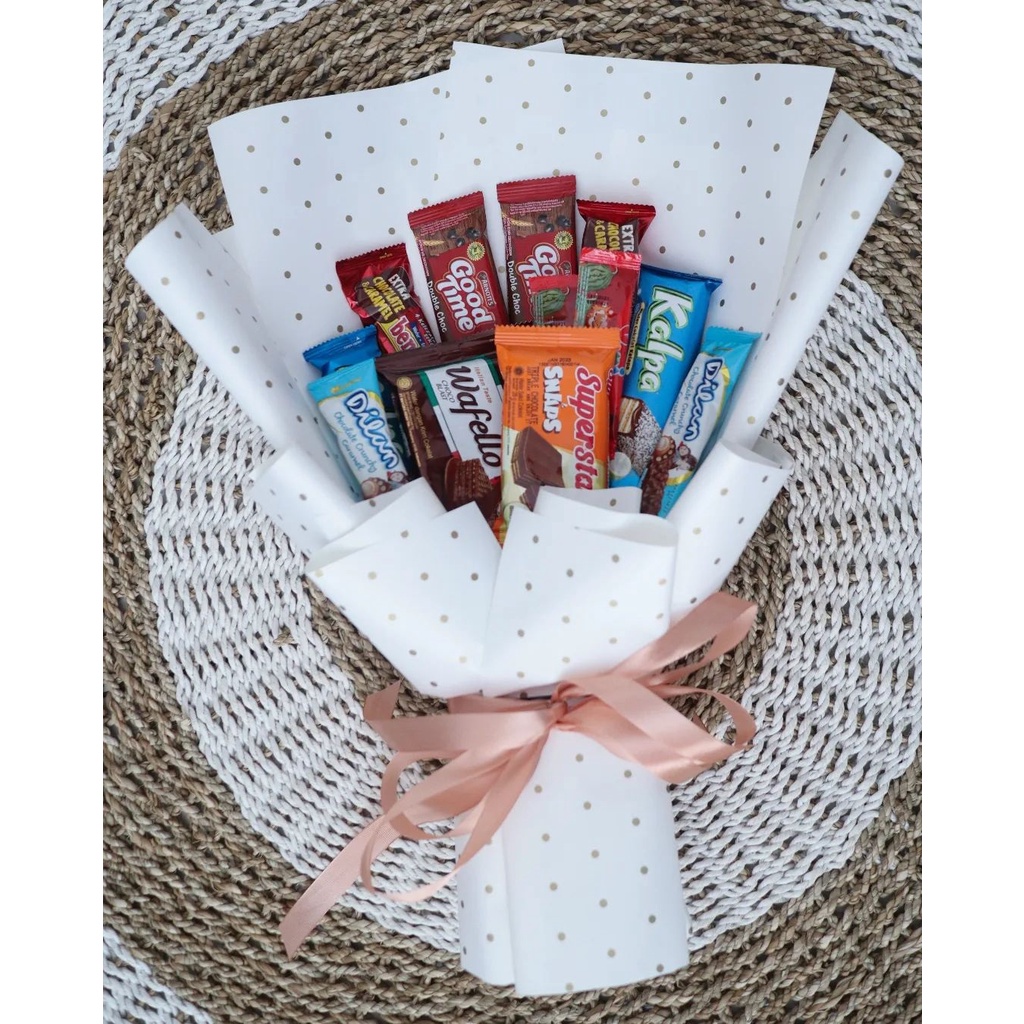 Buket Bouquet wisuda-acara besar-mahar boneka coklat snack bisa request