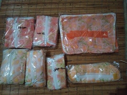 Dengan Lapis Busa Sarung Piring 21cm