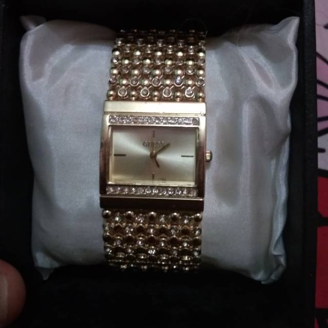Jam tangan wanita merk GUESS lapis emas MURAH