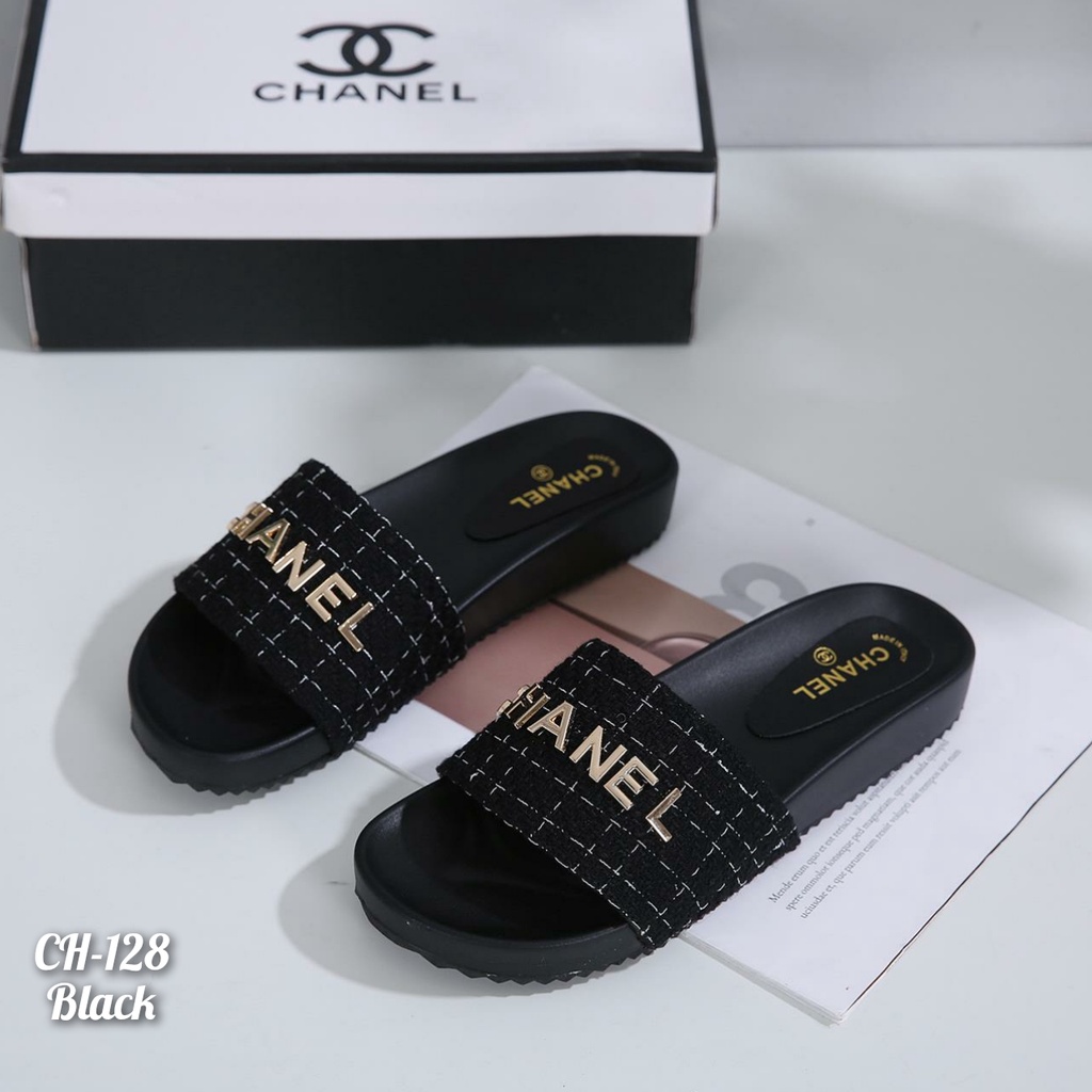 NEW ARRIVAL!!!  SANDAL WANITA SLOP IMPORT TERMURAH FLAT CHAN.  Kode: CH-128