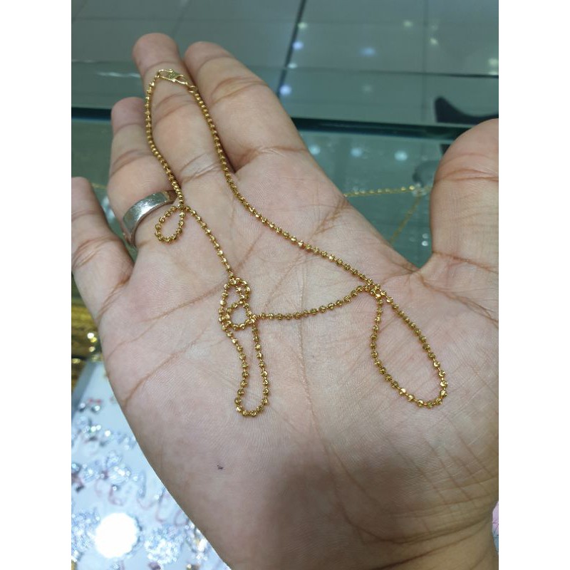 kalung emas kadar 700 biji lada ukir