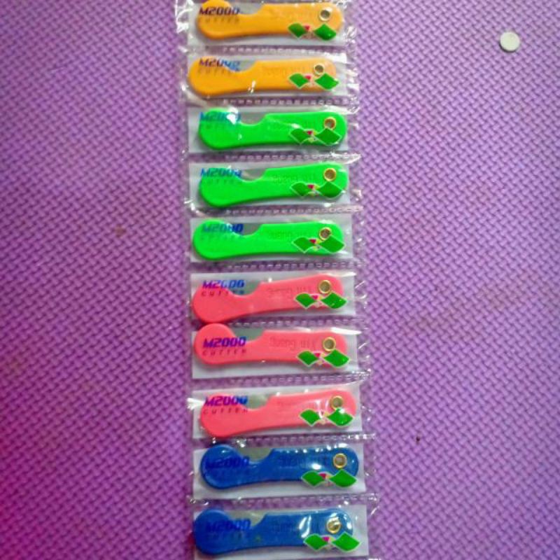 

Cutter lipat mini pisau