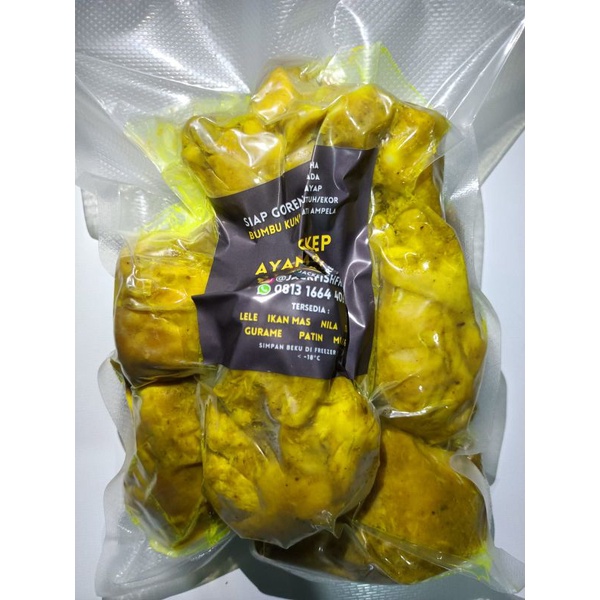 

AYAM UNGKEP BUMBU KUNING 8 POTONG (1 EKOR) SIAP GORENG