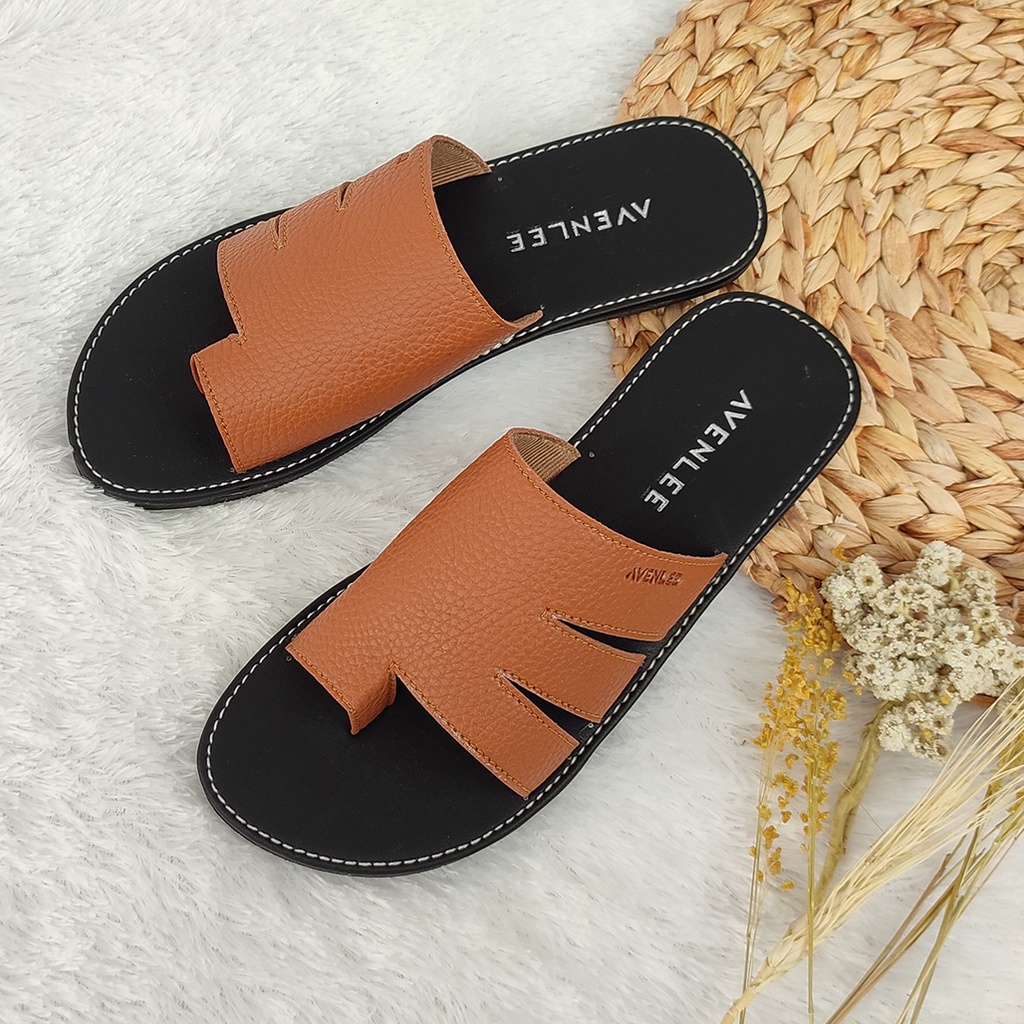 Sandal Wanita Jepit Jempol Papirut Motif Kulit Jeruk Sol Karet Anti Licin Avenlee Iris-DELTA