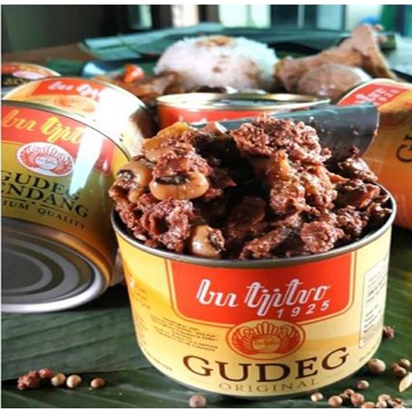 Gudeg|| Gudeg Kaleng|| Gudeg Bu Tjitro|| Gudeg Kaleng Bu Tjitro|| Gudeg Paling Enak Bu Tjitro|| Gudeg Bu Tjitro Terenak || Bu Tjitro 1925 Gudeg Kaleng Rasa Original Paket 20 Kaleng || gudeg jogja|| gudeg koyor jogja|| gudeg berasal dari|| gudeg jogja