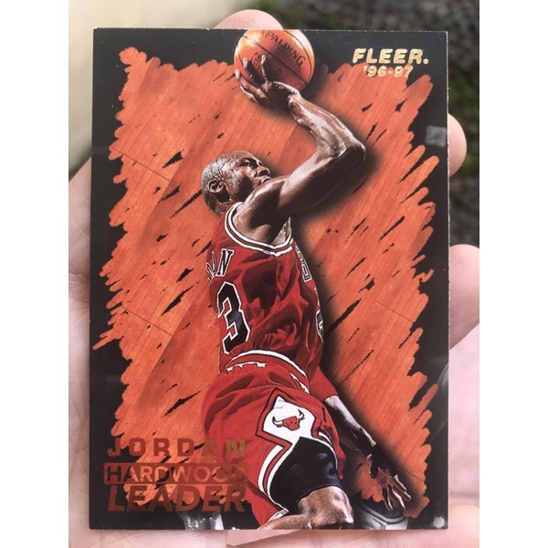 KARTU BASKET MICHAEL JORDAN 1996 NBA FLEER HARDWOOD LEADER