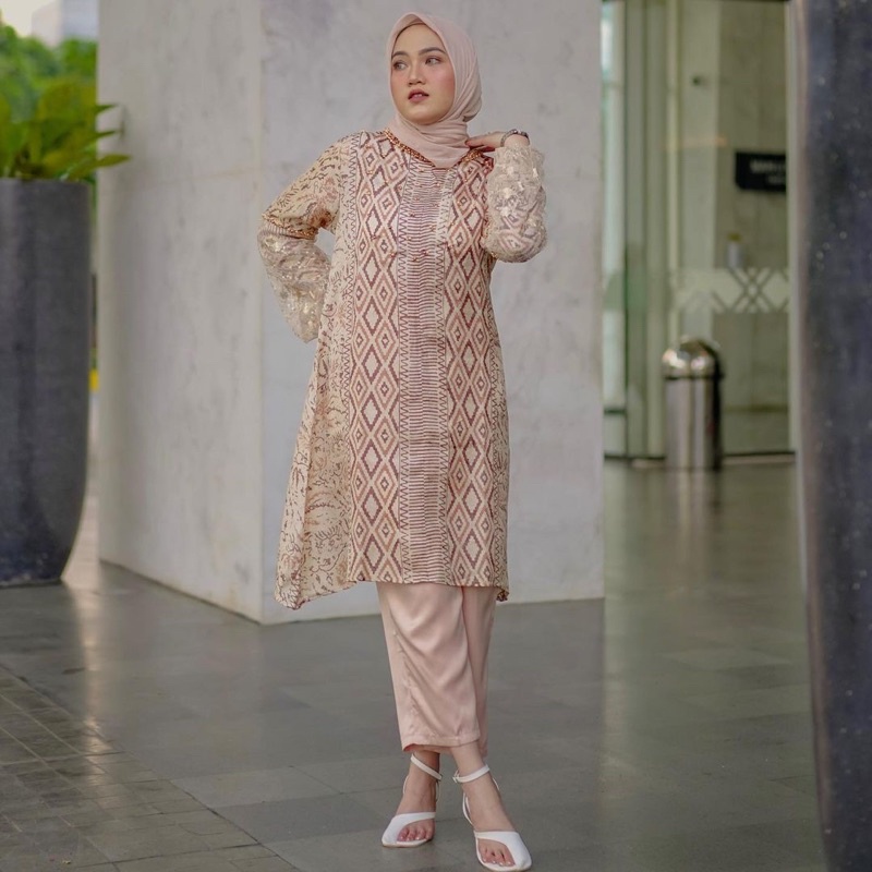 Kaira Tunic Batique setelan celana atau rok lilit
