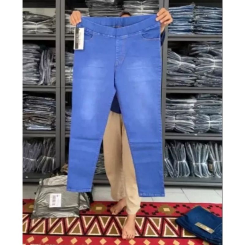 Play Jeans Legging Jeans Jumbo Jeans Pinggang Karet Jumbo Celana Jeans Bigsize