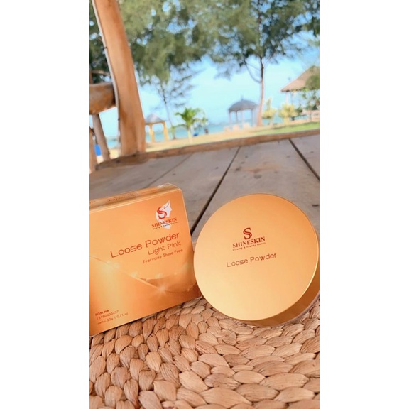 LOOSE POWDER SHINESKIN/ BEDAK TABUR SHINESKIN