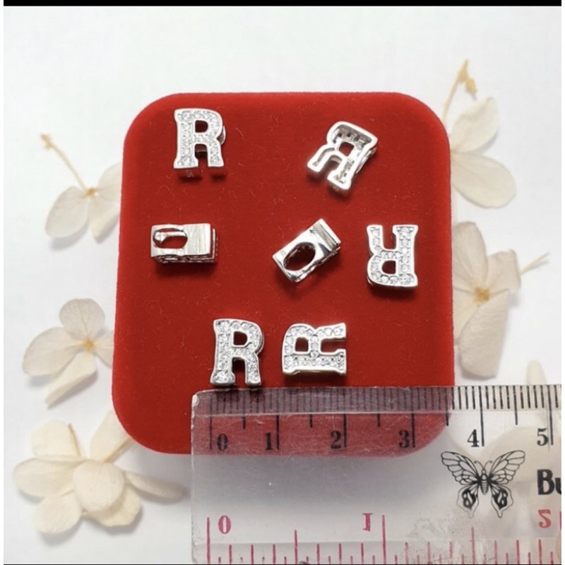 Liontin huruf R liontin huruf liontin inisial nama perak 925 lapis emas putih S168