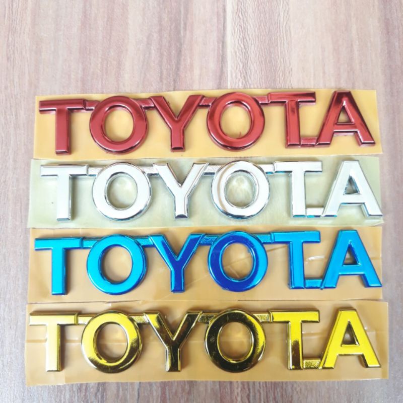emblem tulisan TOYOTA