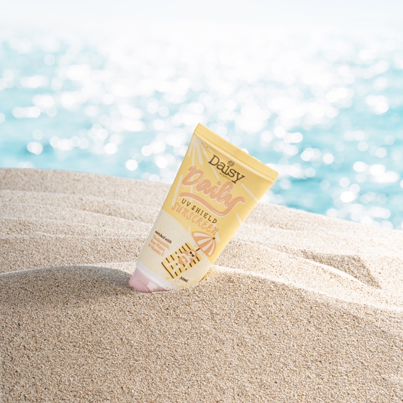 Daisy Organic Daily UV Shield Sunscreen SPF 50+ PA++++ Melindungi dan Menenangkan Kulit