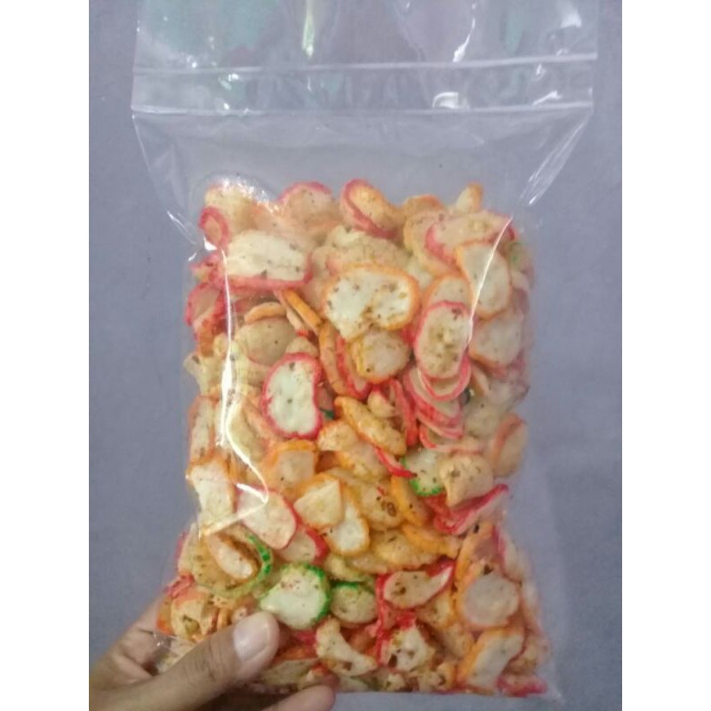 

kerupuk bantat/kerupuk seblak/kerupuk gurih khas ciamis1kg