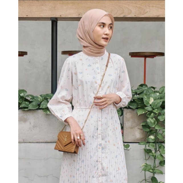 Tania Dress by Giyomi