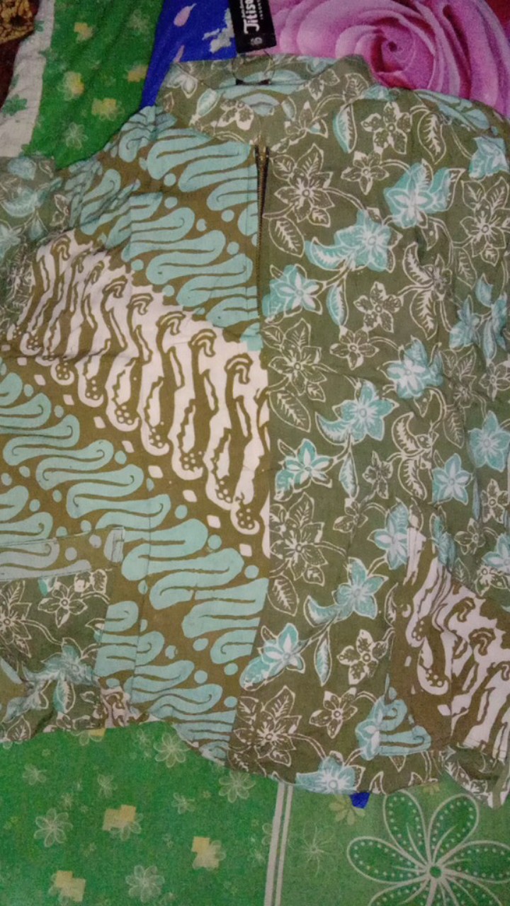 Gamis Batik Eksklusif Annur Titisan