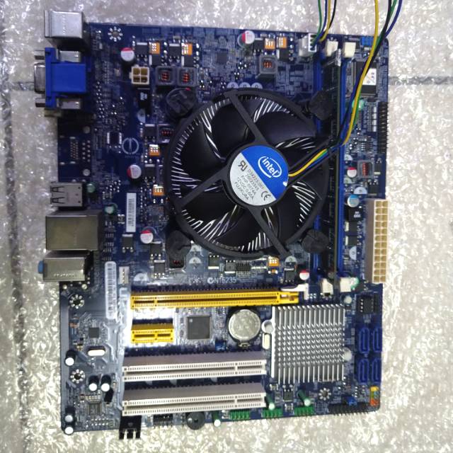 Paket mainboard lga 1155 h61 ddr3 prosesor core I5 2400 sama ram DDR3 4gb plus fan