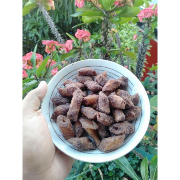 

Kulpi / piklum / keripik lumpia / rasa coklat berat 1/2kg